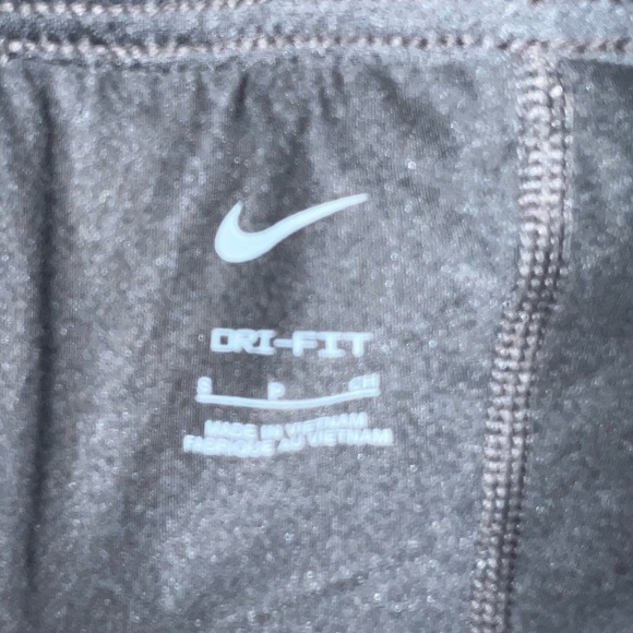 Nike Running Shorts Black with Built In Biker Shorts Size Small - Picture 6 of 9